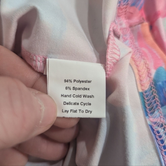 NWT Sterling Kreek Floral Pink and Blue Women's Top Size Small - Picture 7 of 7